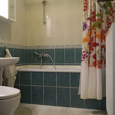 Centrum Apartman Апартаменты *
